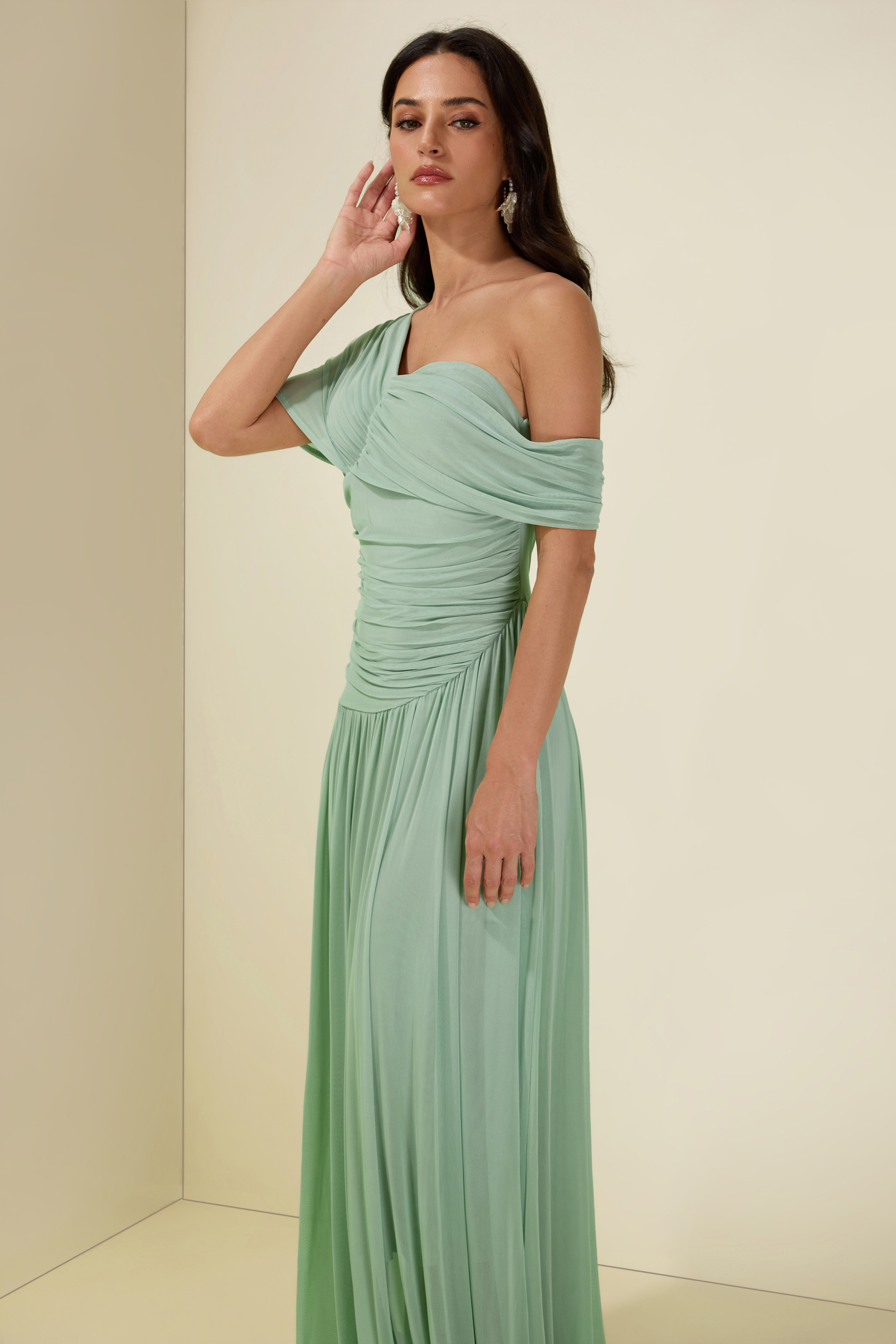 Gathering Asymmetrical Sleeve Maxi Dress