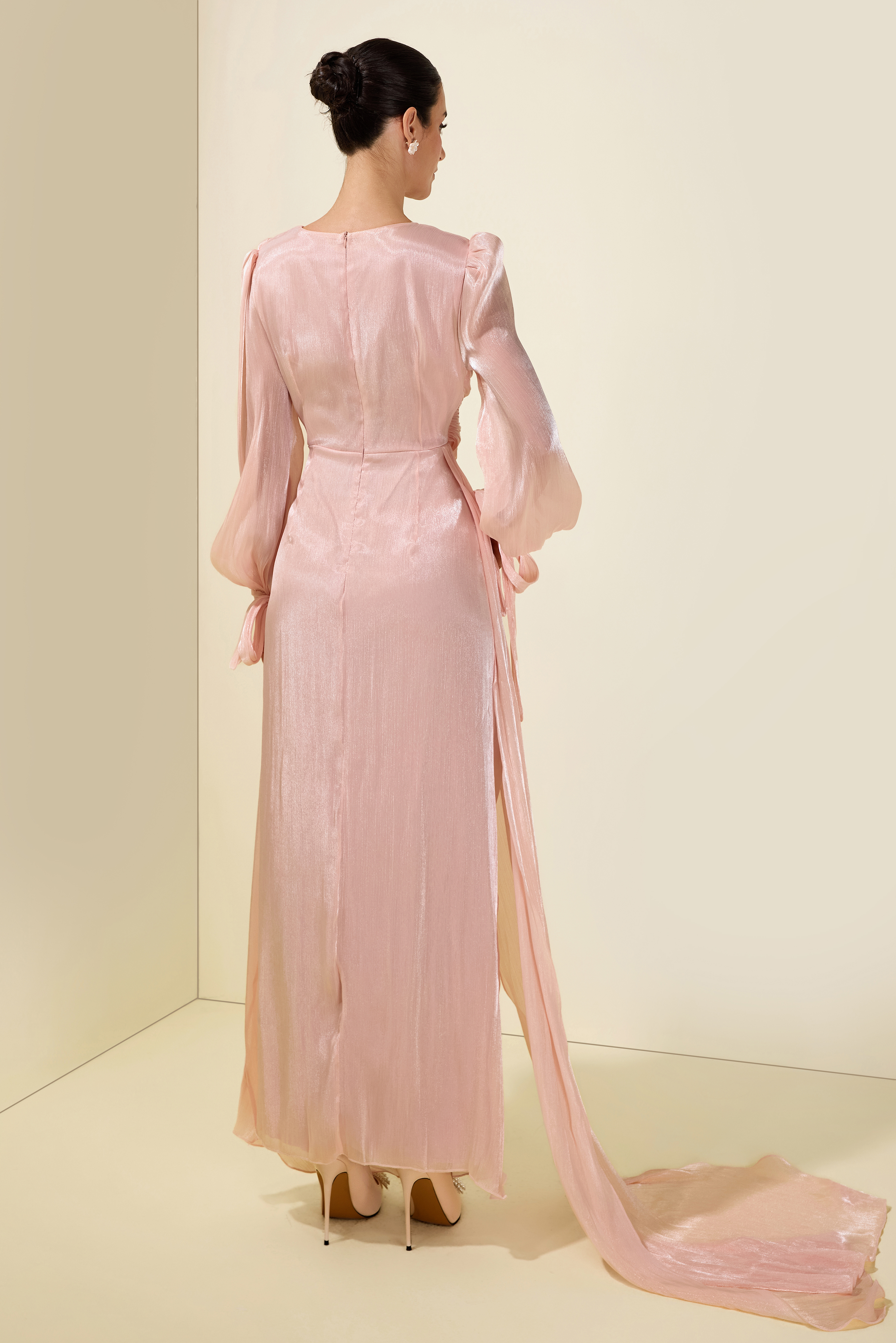 Gathering Lantern Sleeve Lace-Up Maxi Dress