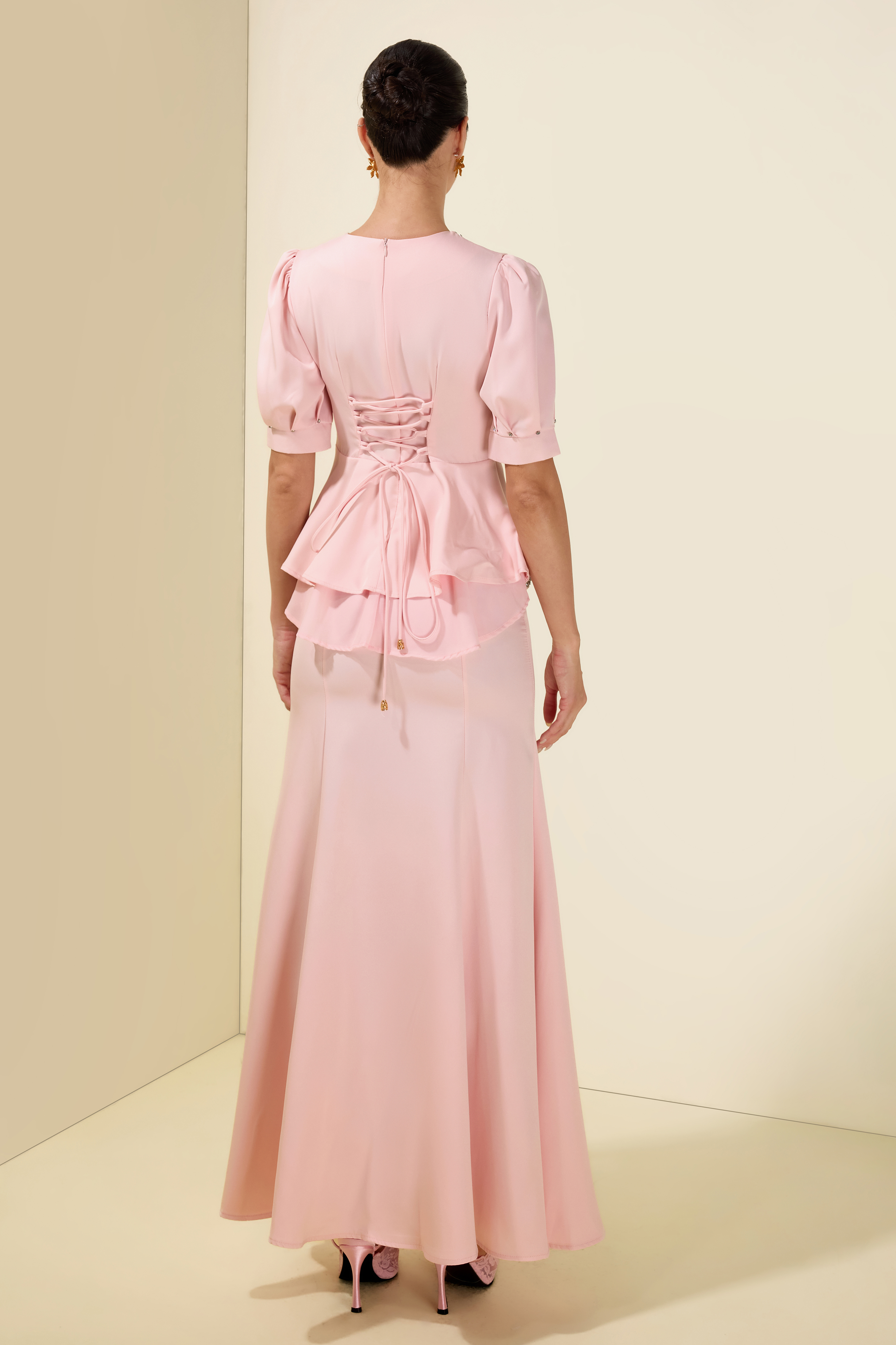 3D Flower Rhinestone Rivets Top & Frill Midi Skirt Set
