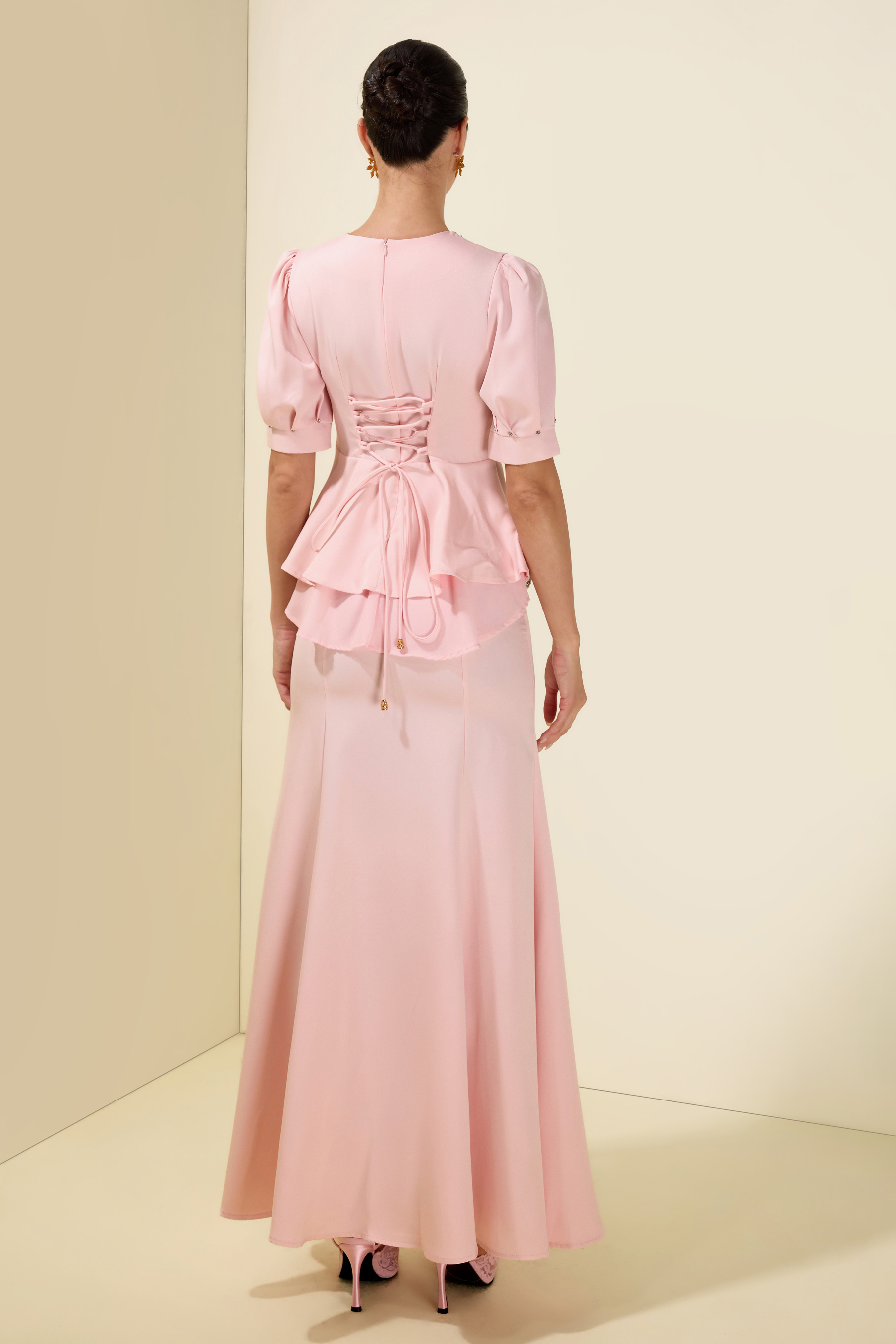 3D Flower Rhinestone Rivets Top & Frill Midi Skirt Set