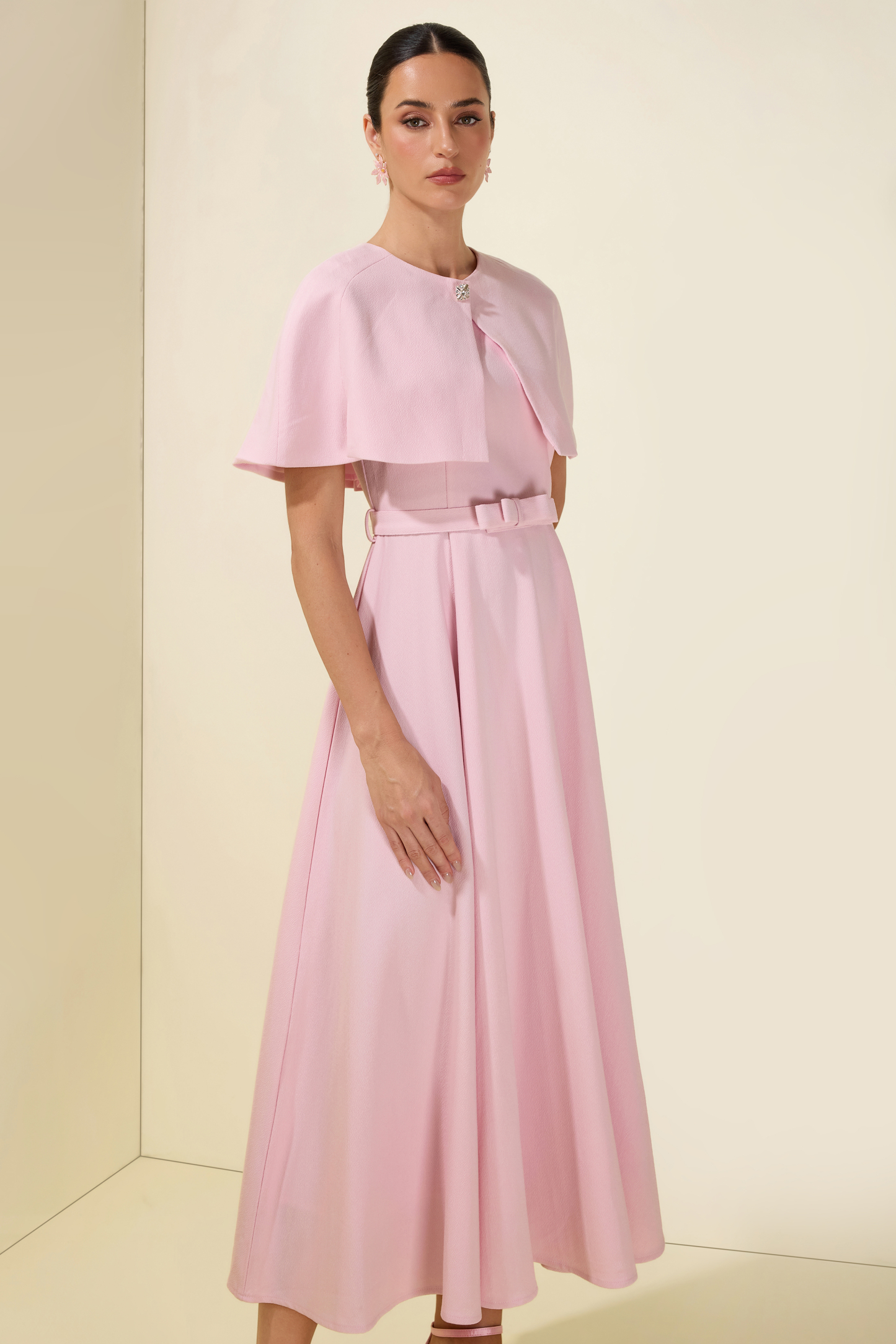 Cloak Sleeveless With Belt Capelet Midi Dress