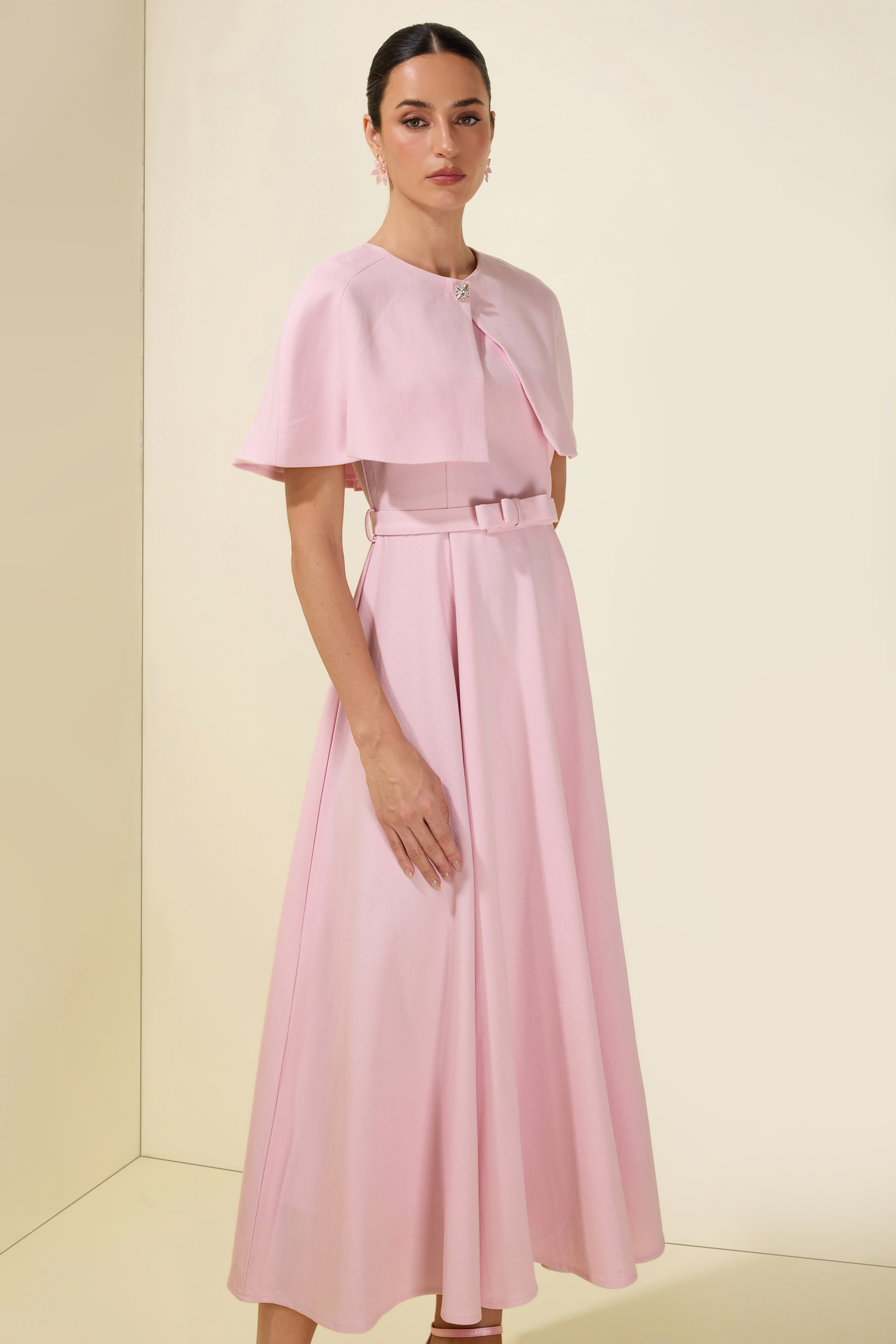 Cloak Sleeveless With Belt Capelet Midi Dress