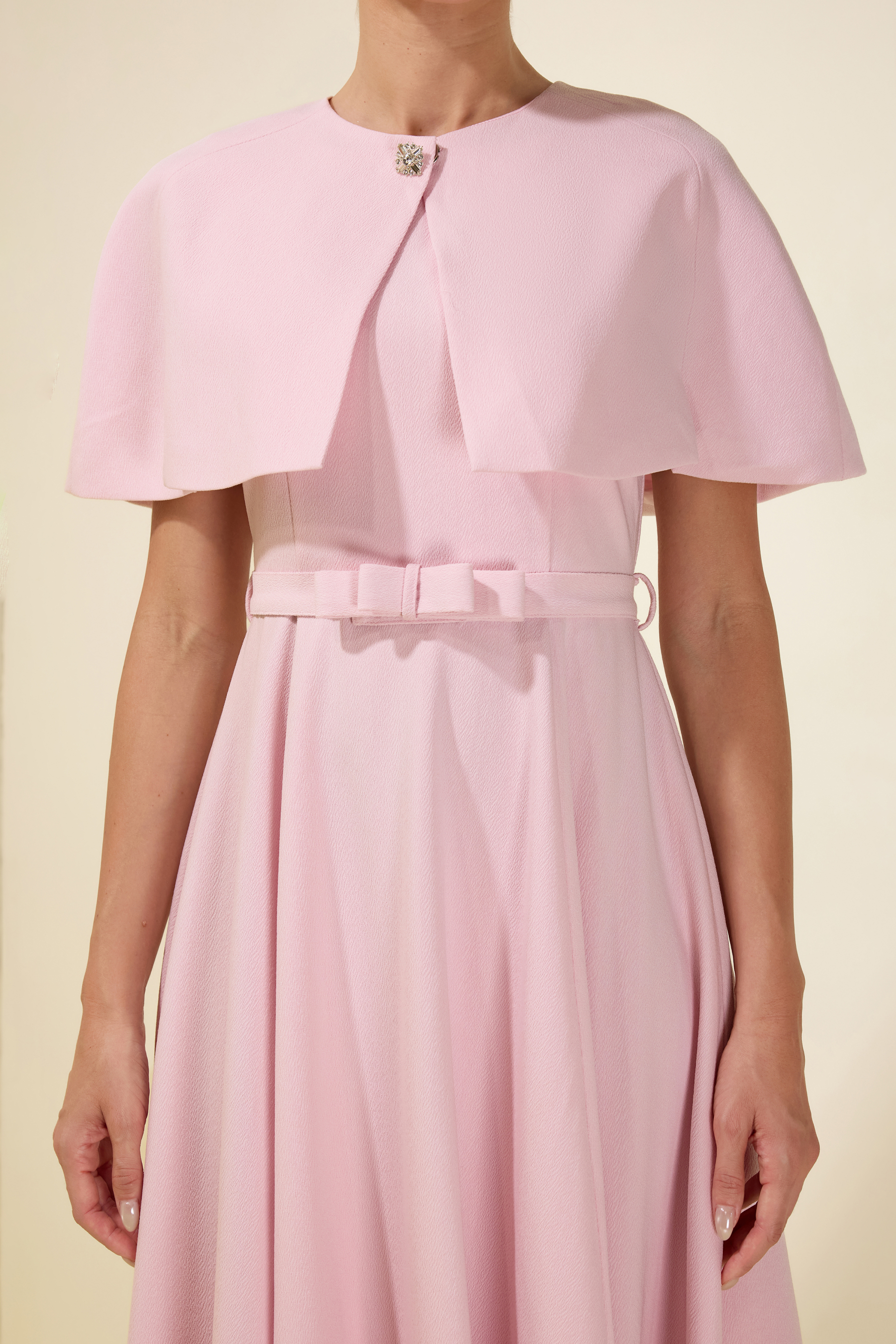 Cloak Sleeveless With Belt Capelet Midi Dress
