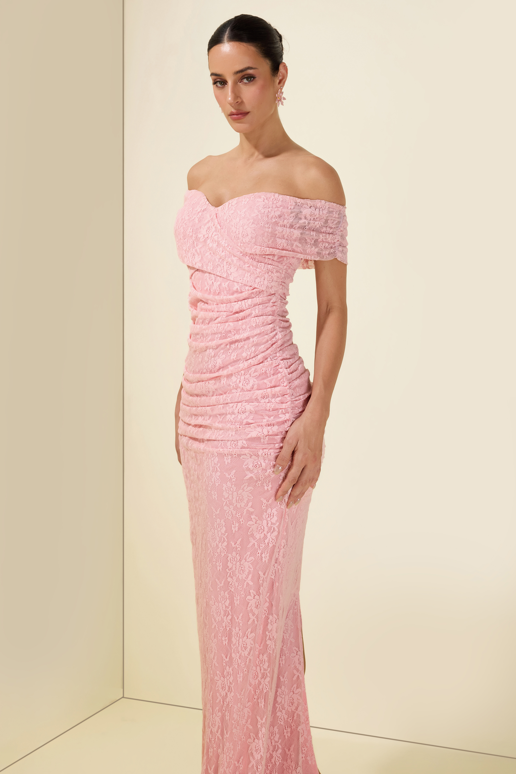 Lace Off Shoulder Gathering Midi Dress