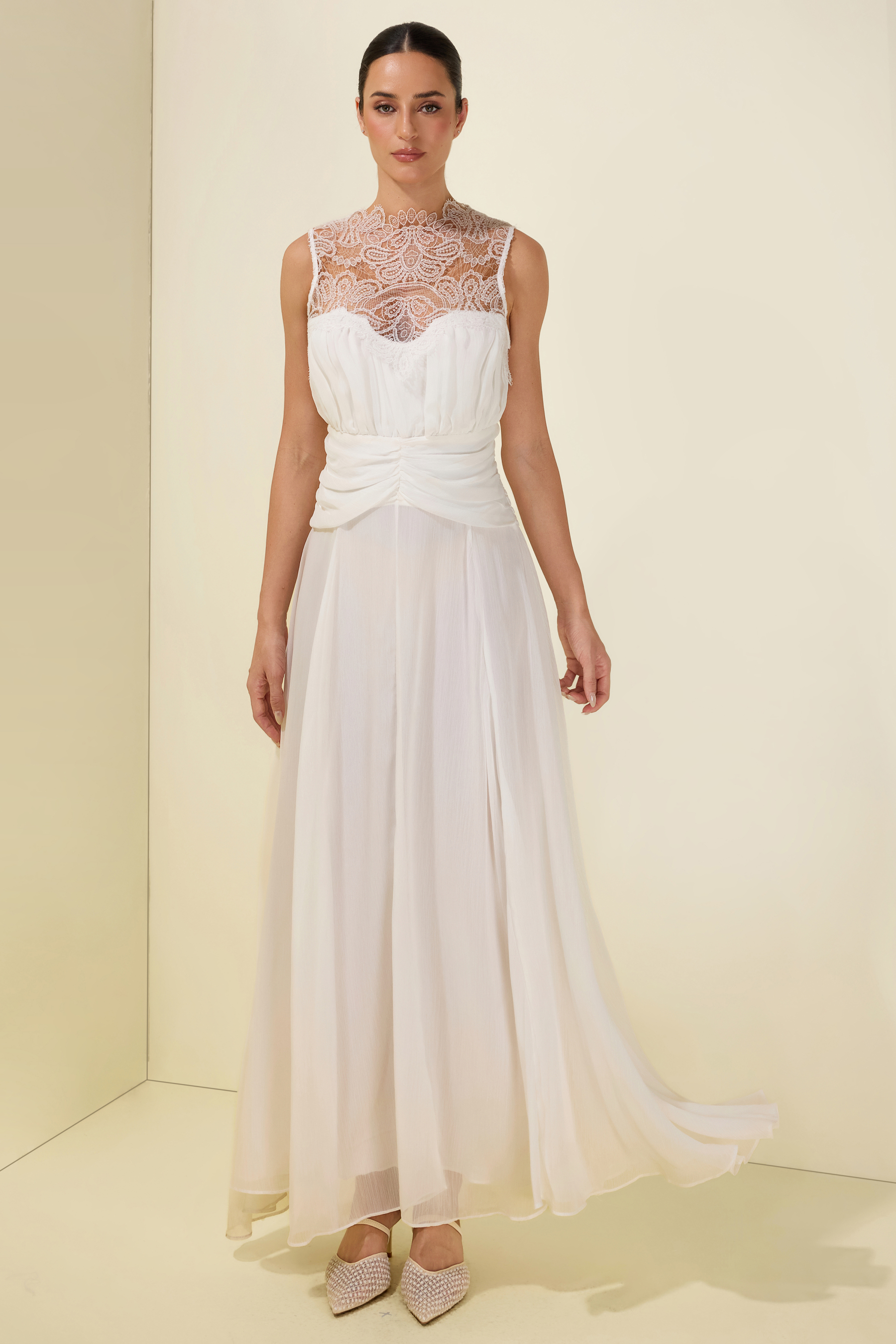 Lace Gathering Sleeveless Maxi Dress