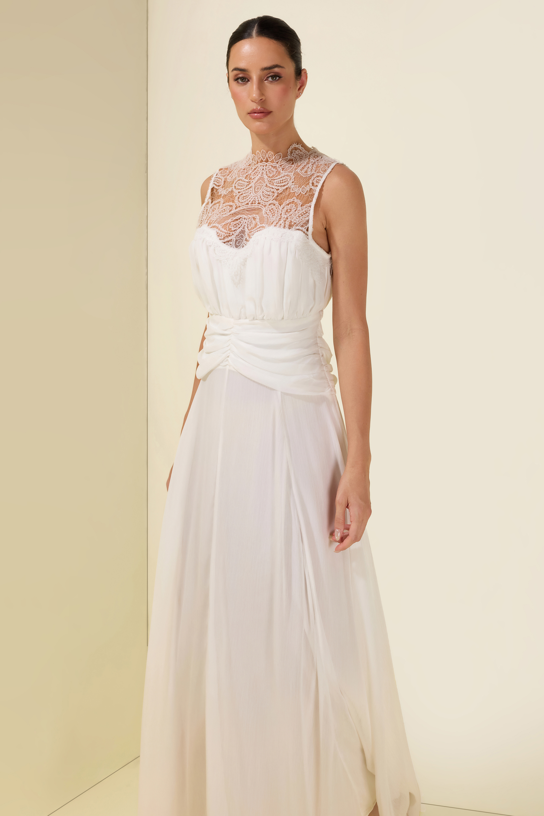 Lace Gathering Sleeveless Maxi Dress
