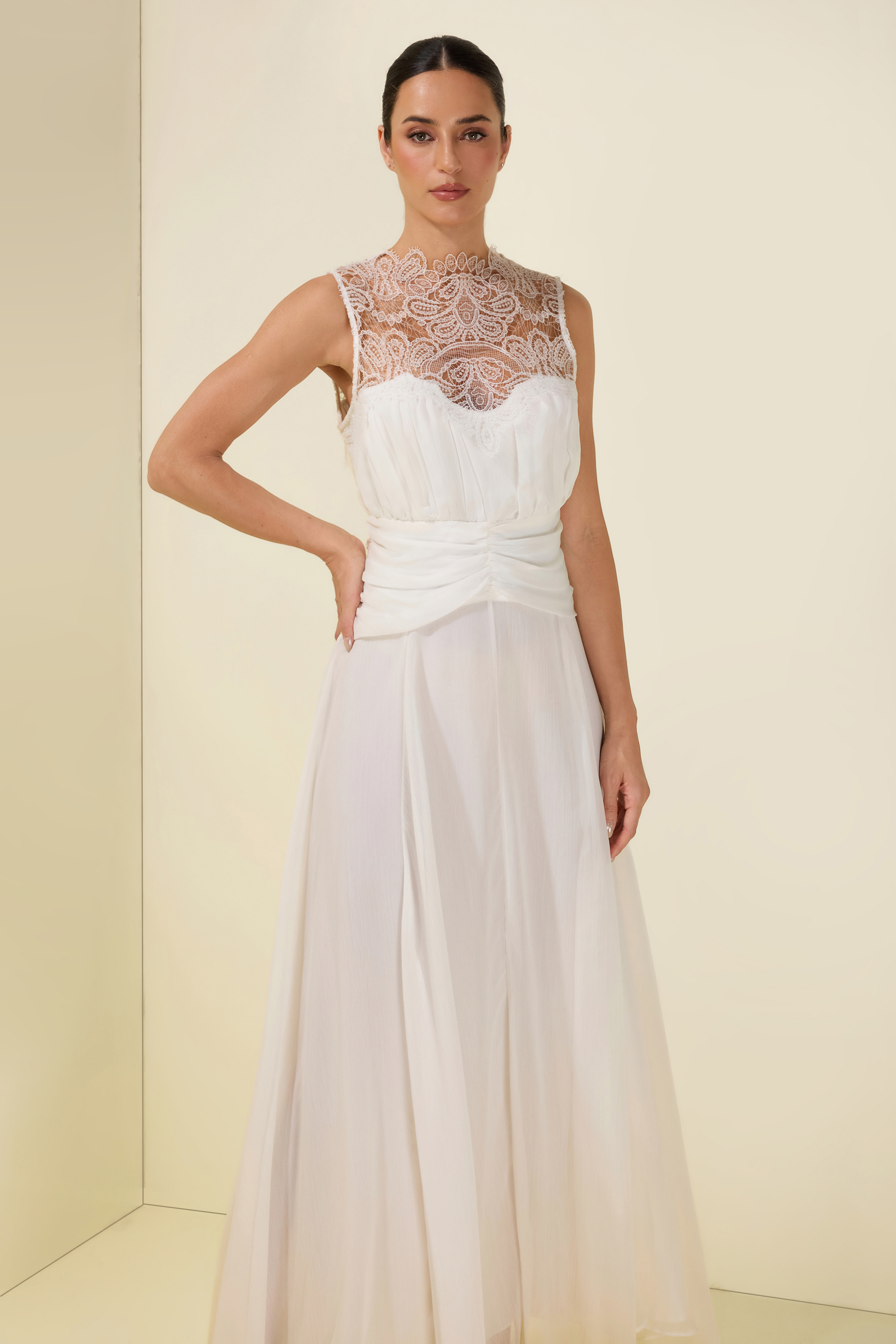 Lace Gathering Sleeveless Maxi Dress