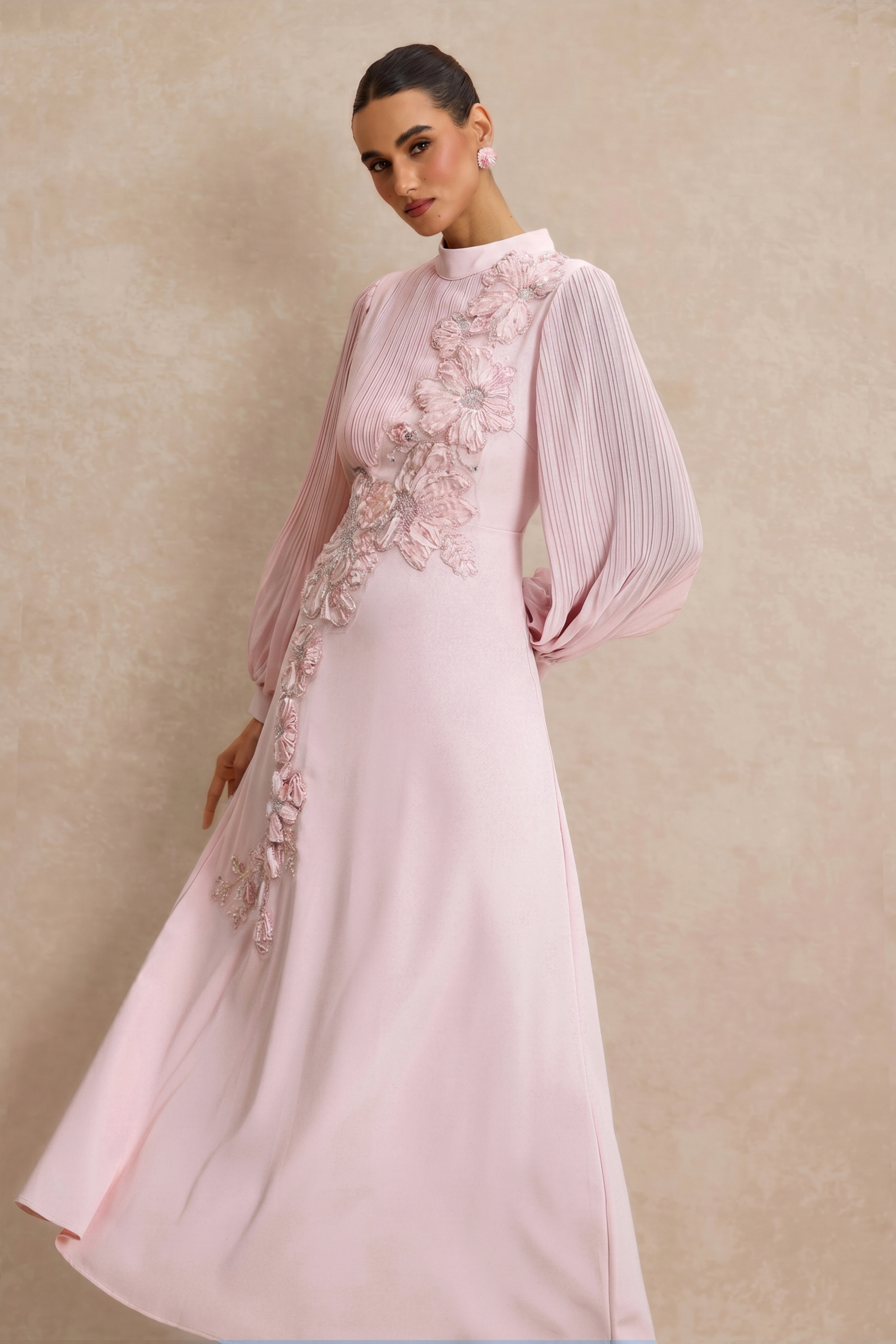 Embroidery Floral Applique Pleated Lantern Sleeve Maxi Dress