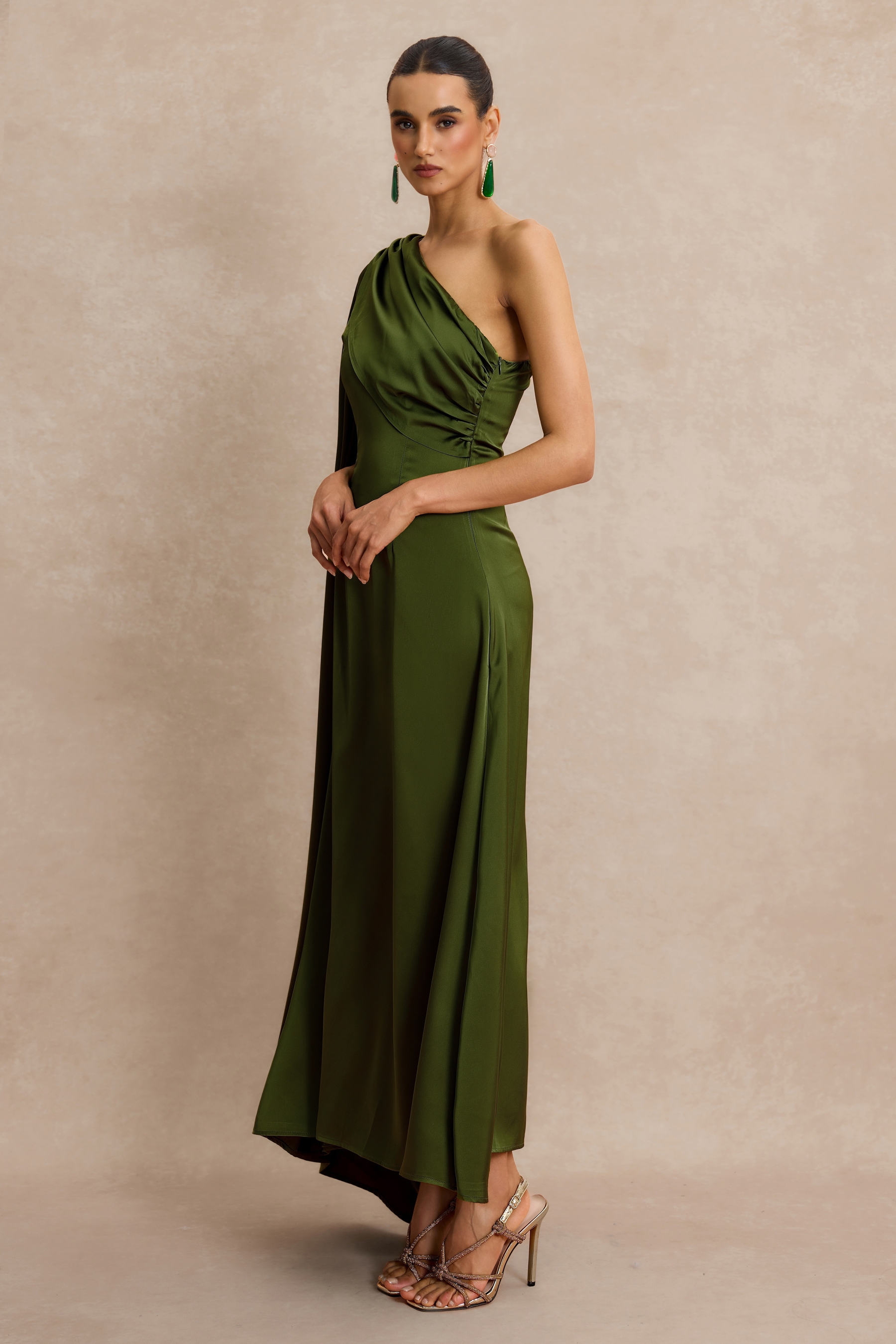 Asymmetrical One Shoulder Pleat Midi Dress With Cape