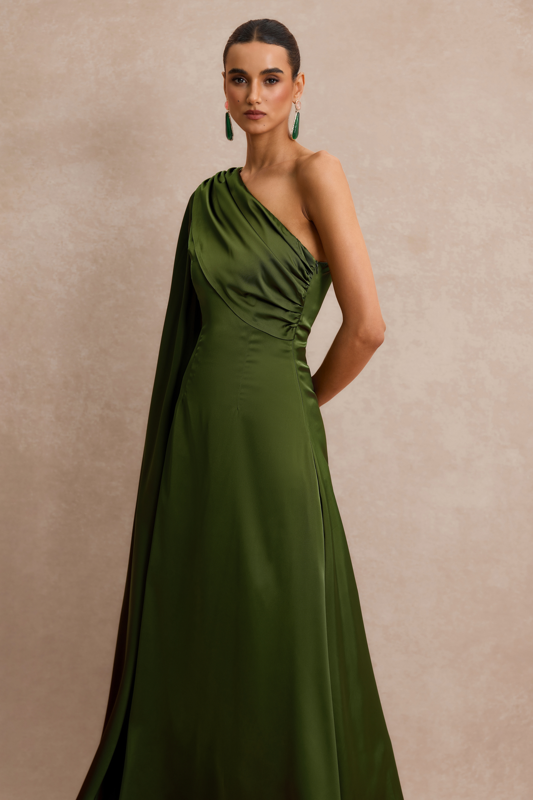 Asymmetrical One Shoulder Pleat Midi Dress With Cape