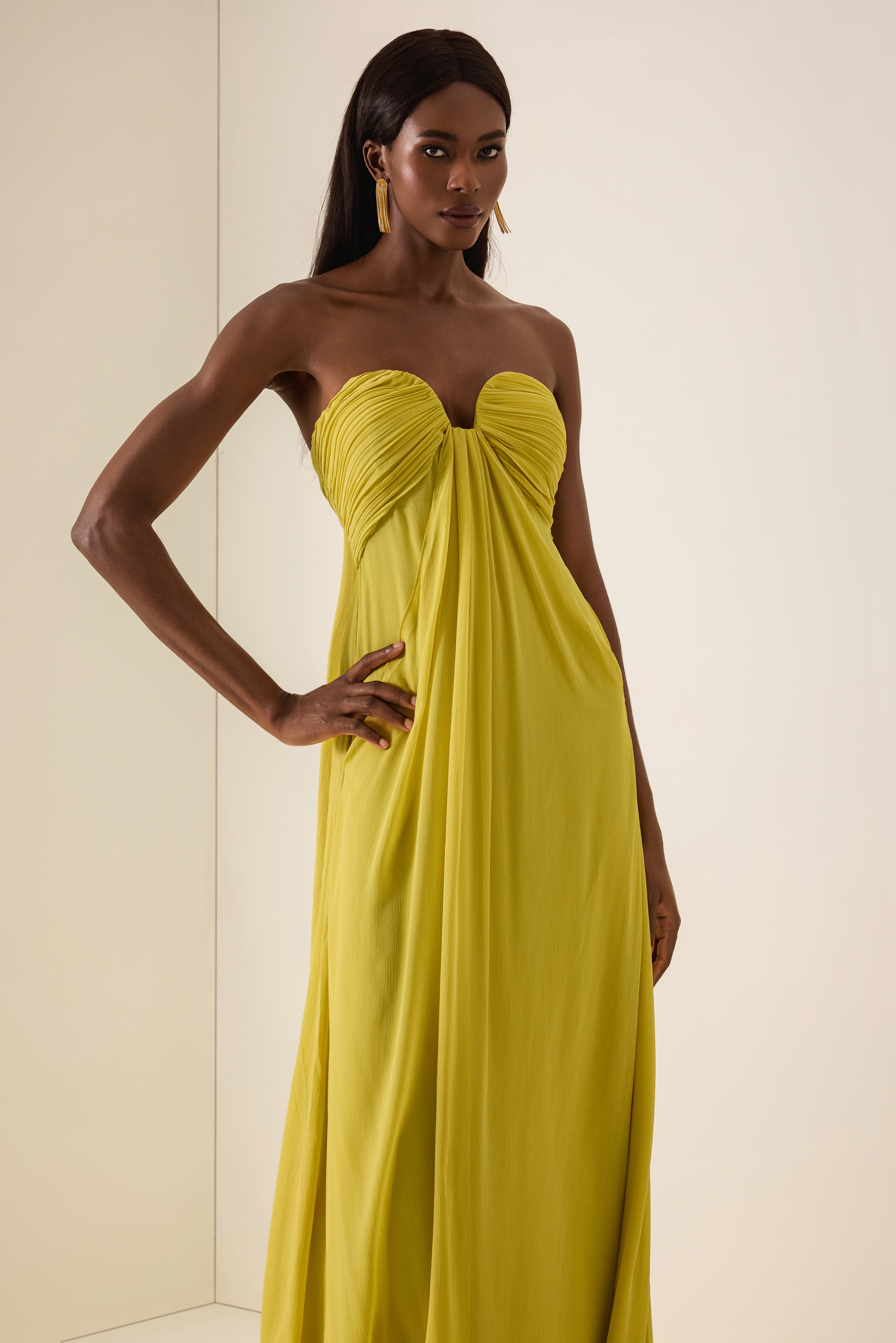 Chiffon Gathering Off-Shoulder Maxi Dress