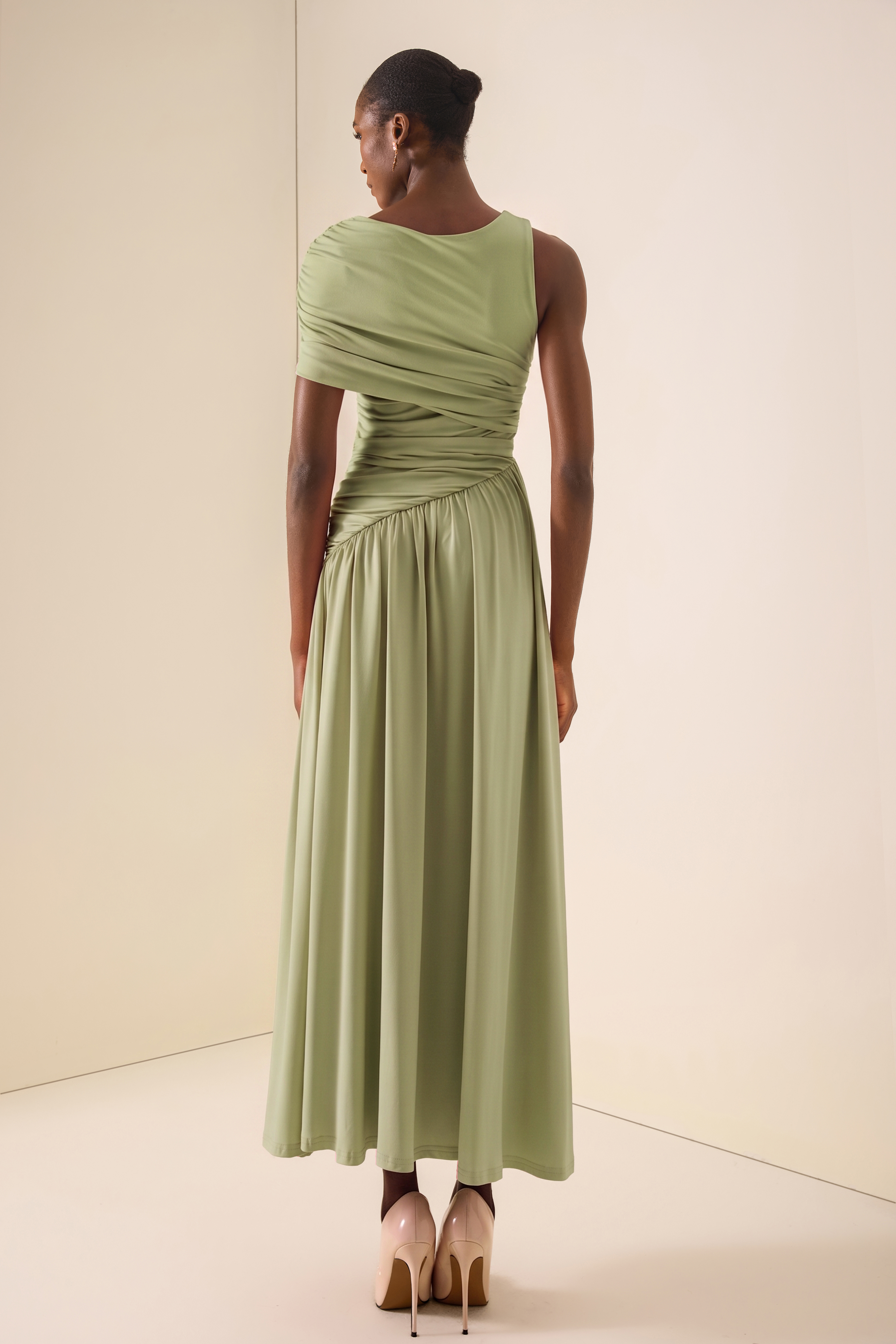 Solid Ruched Asymmetric Maxi Dress