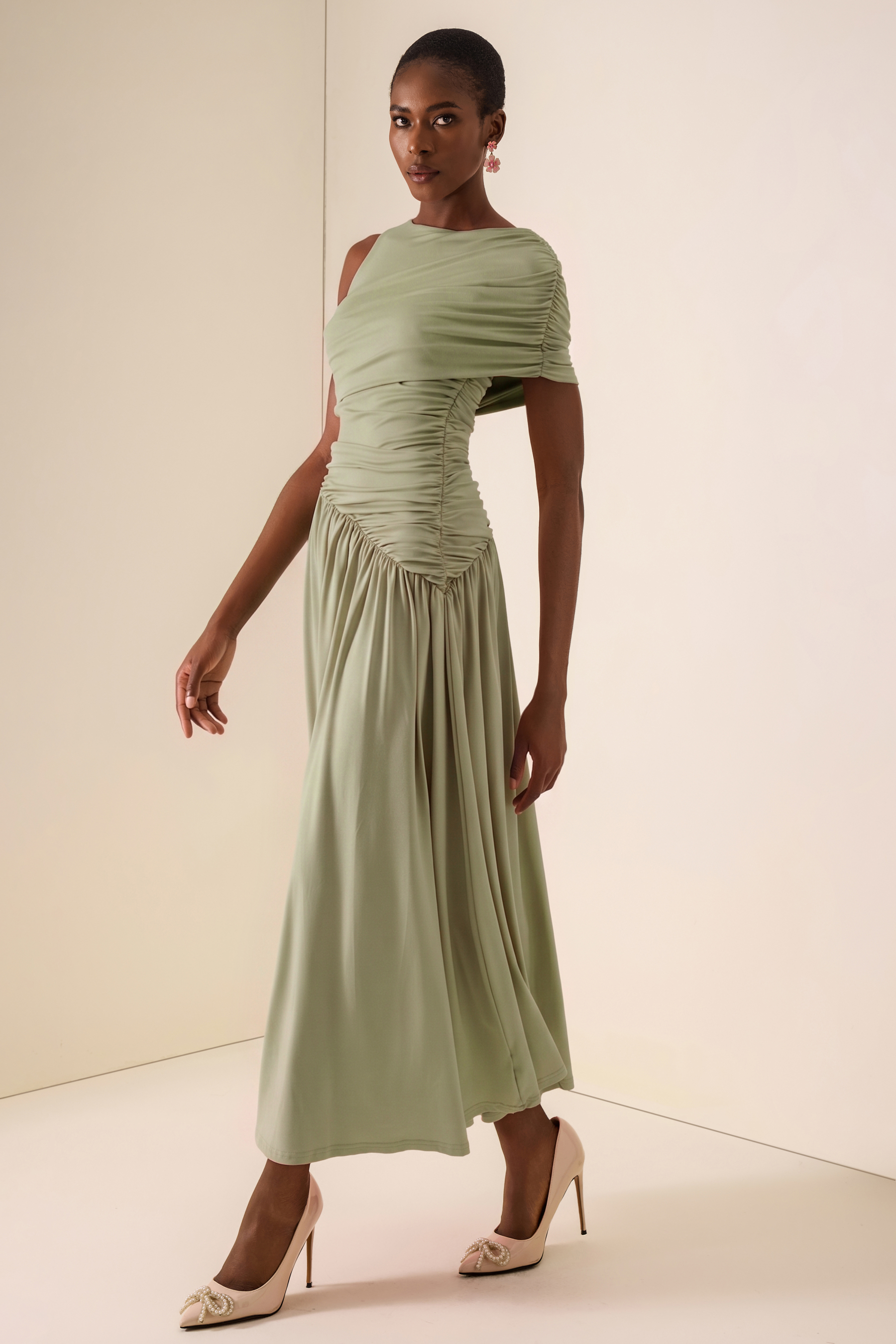Solid Ruched Asymmetric Maxi Dress