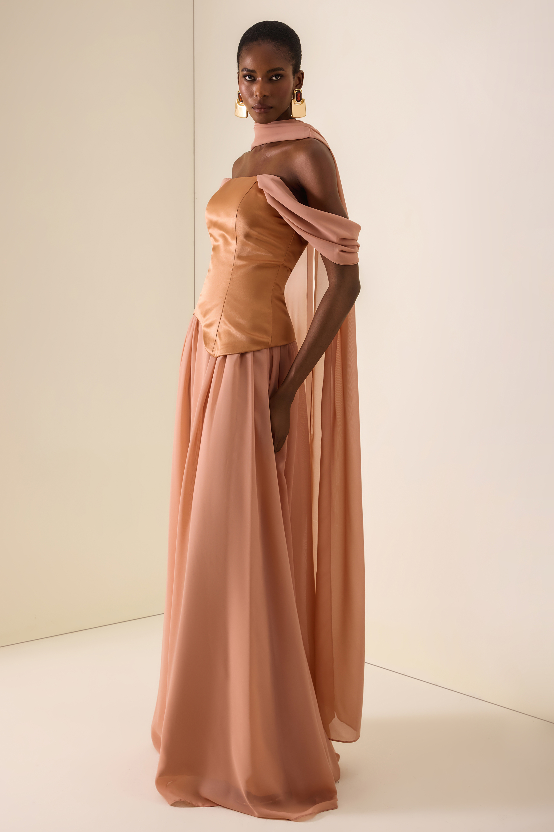Ruched Off Shoulder Maxi Dress With Ribbon