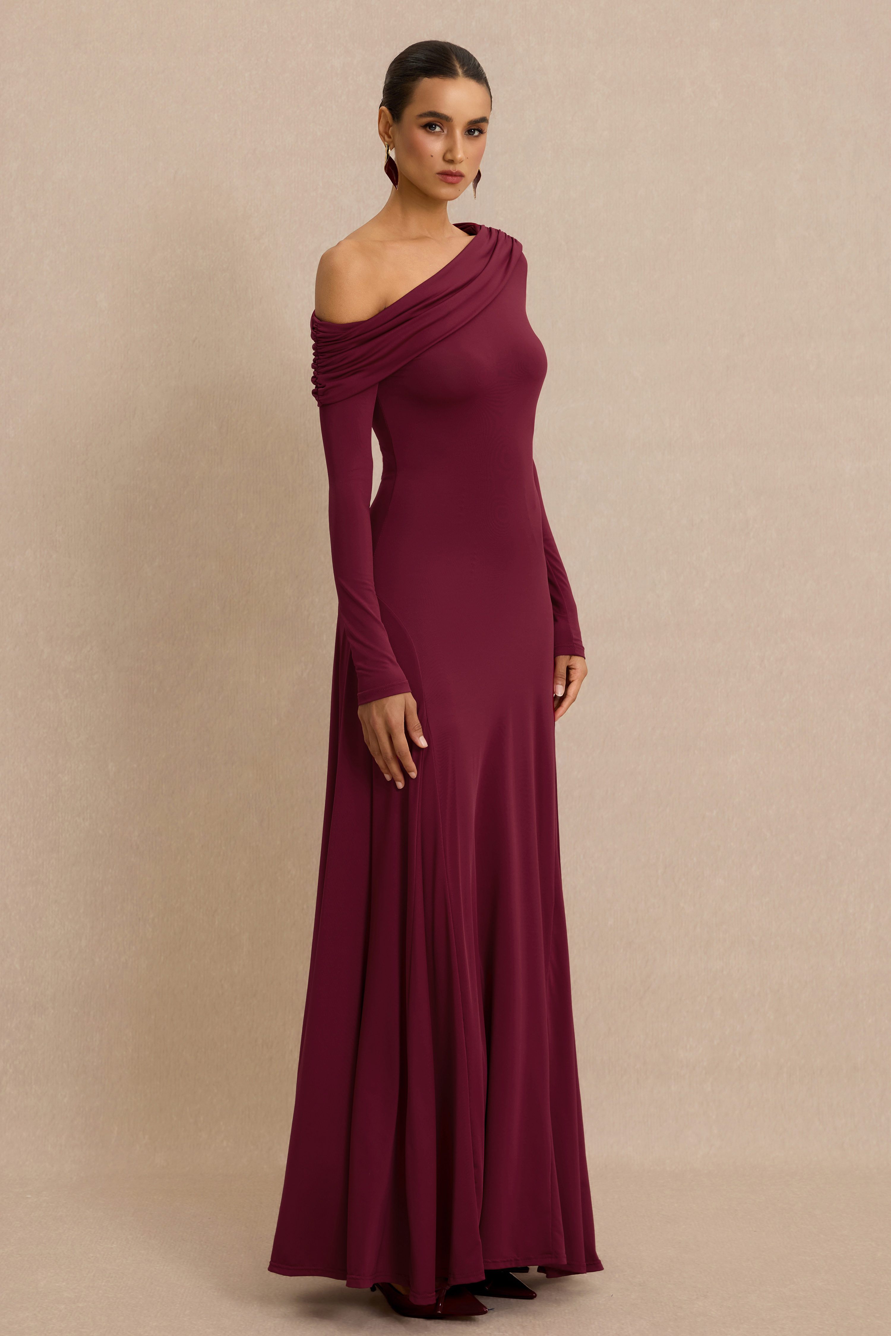 Solid Skew Collar Gathering Maxi Dress
