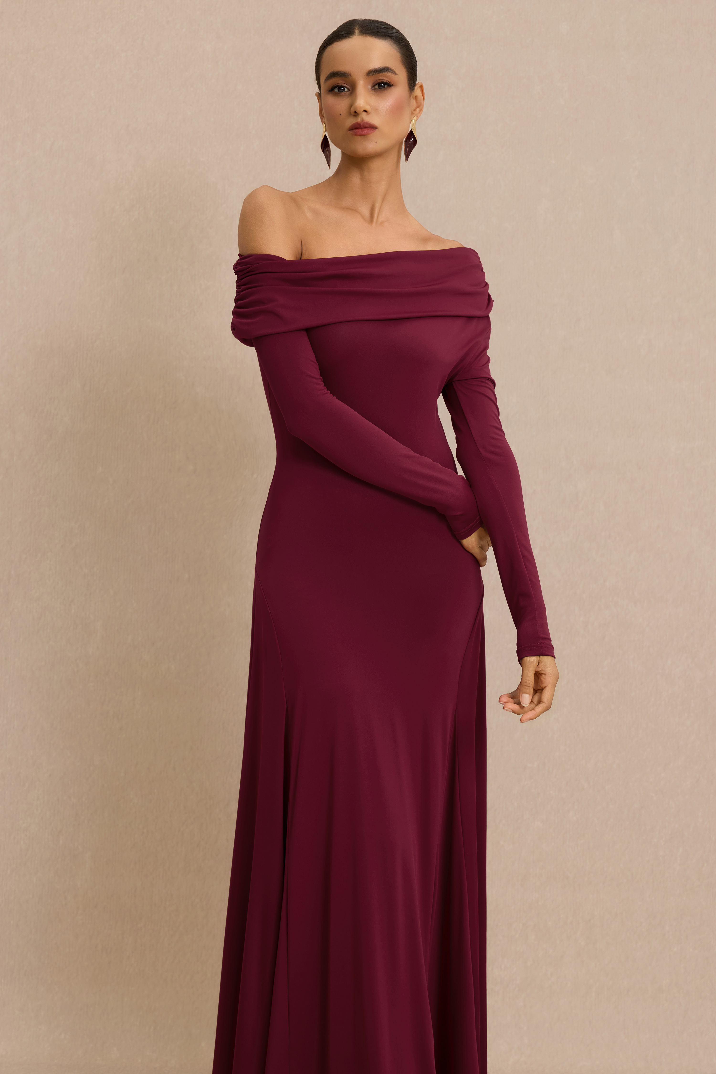 Solid Skew Collar Gathering Maxi Dress