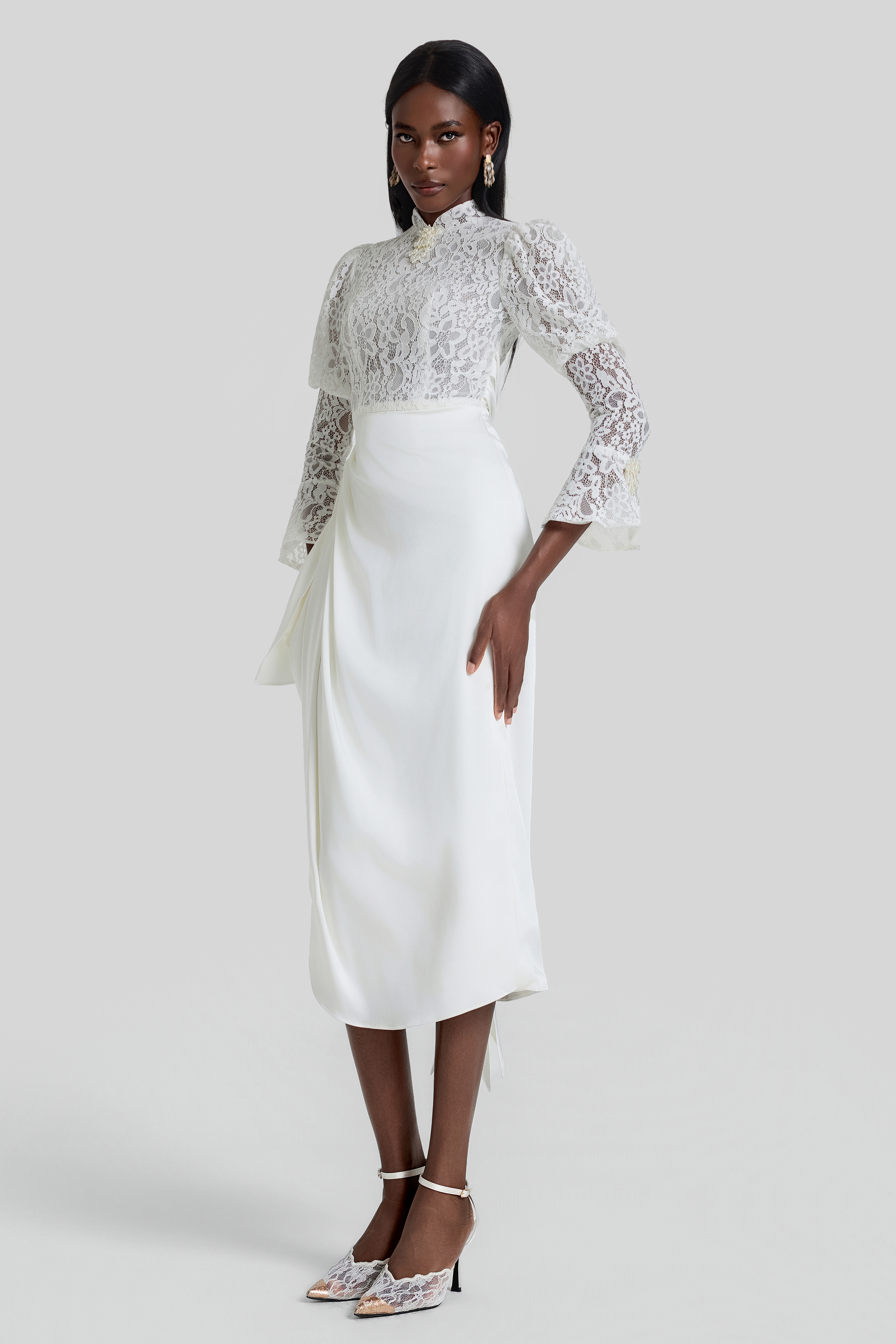 Lace Splicing Pleated Midi Dress