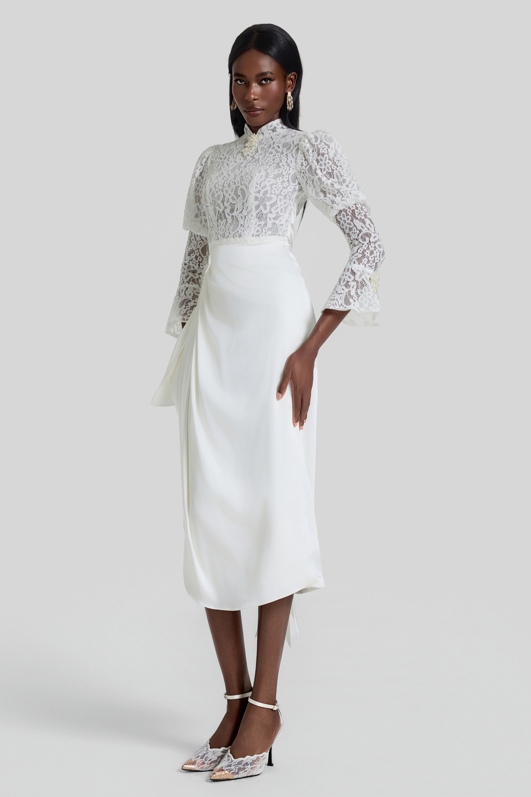 Lace Splicing Pleated Midi Dress