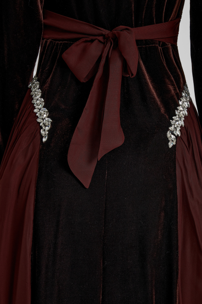 Contrast Color Velvet Rhinestone Rivets Maxi Dress