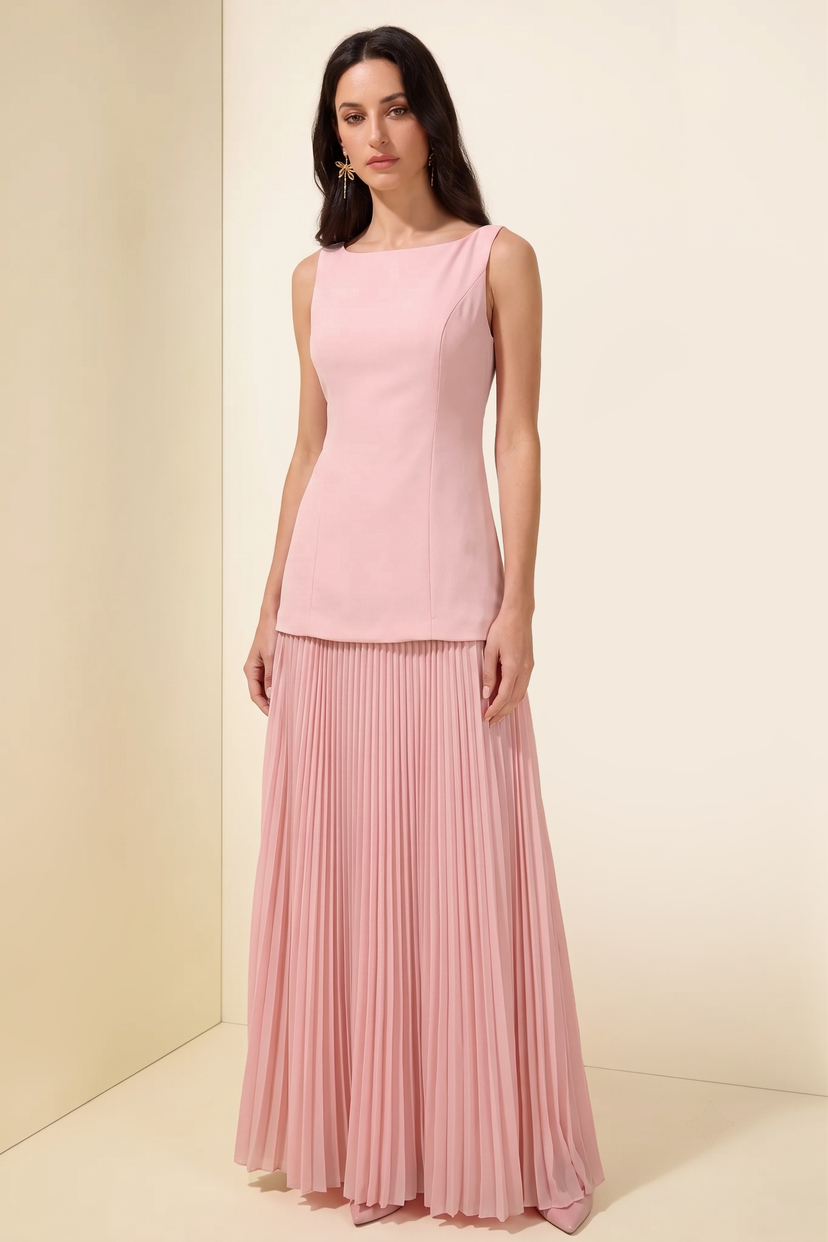 Solid Pleated Sleeveless Maxi Dress