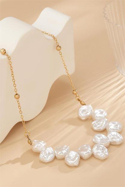 Faux Pearl Metal Chain Necklace