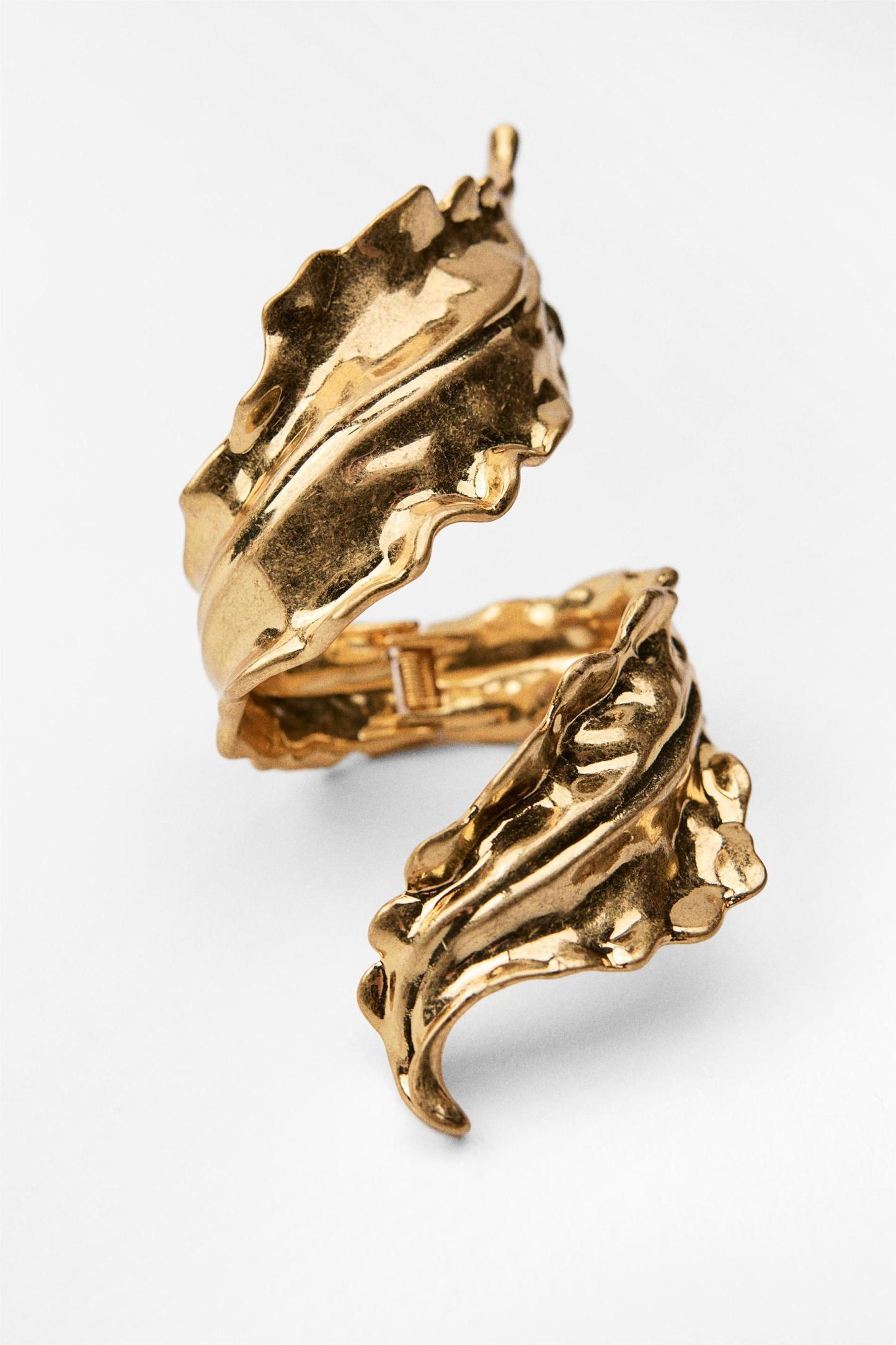 Leaf Twisted Wrap Bracelet