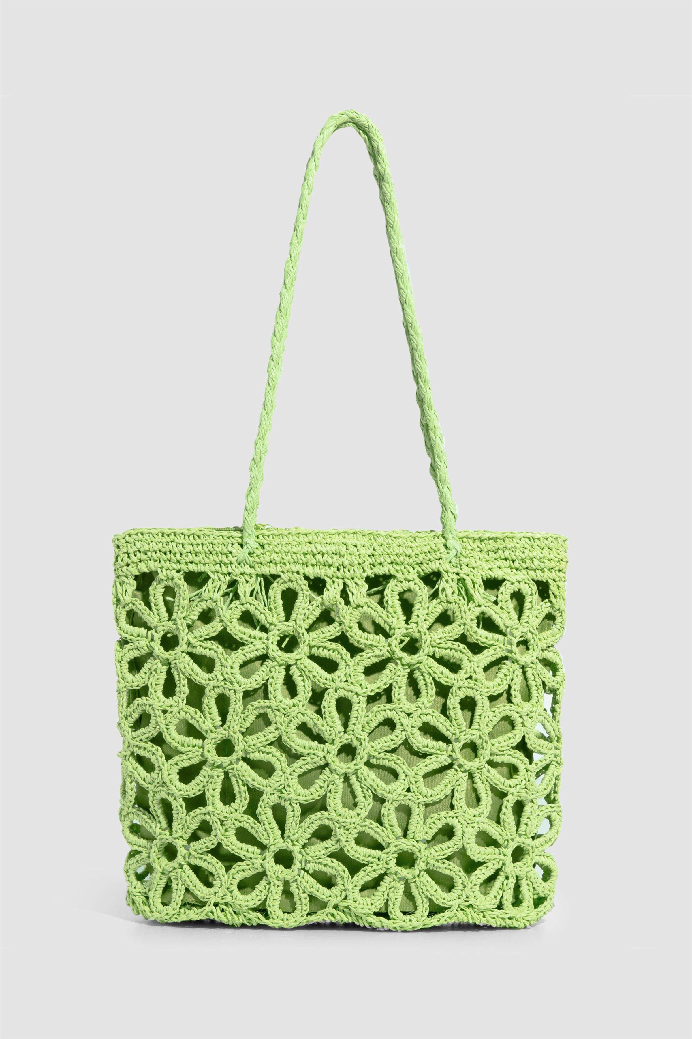 Hollow Out Design Straw Bag