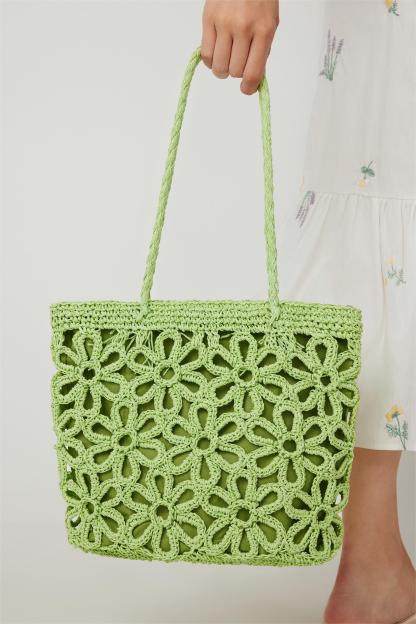 Hollow Out Design Straw Bag
