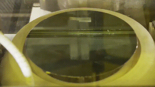 1727515075604280.gif