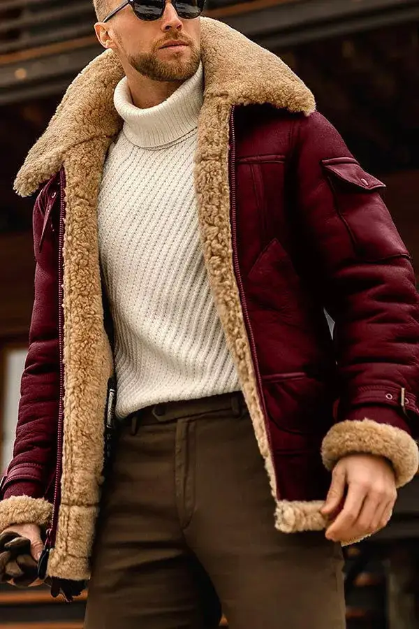 Elegante fliegende Lederjacke für Männer in Kamel