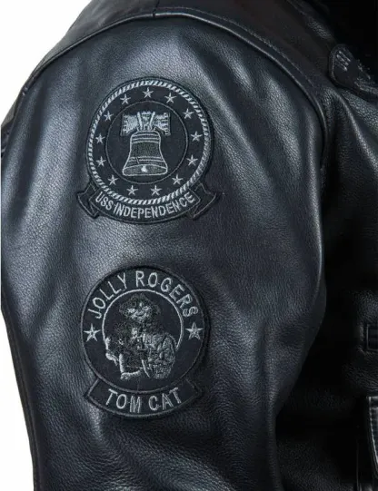 NEU ANKUNFT – TOP GUN JOLLY ROGERS FLIGHT LEDERJACKE SCHWARZ