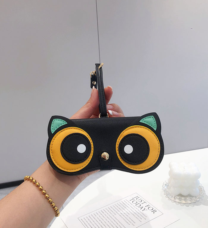 Hot Animal Cartoon Eyeglass Pouch