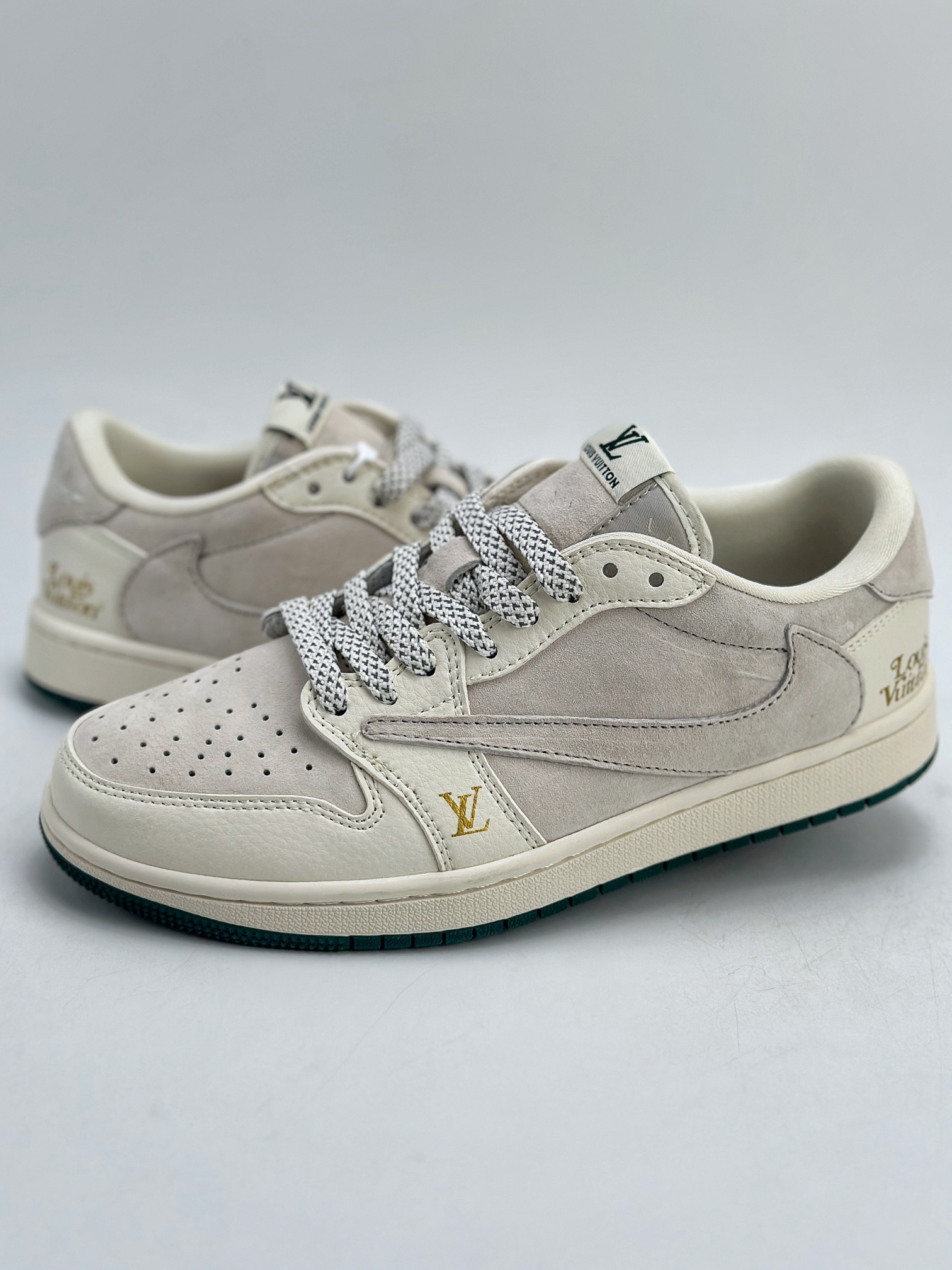N Aj 1 Low  x Louis sneaker LJ5188-005