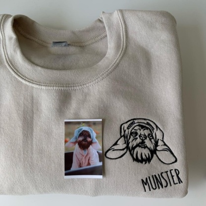 Custom Pet Portrait Sweatshirt - Artistic Outline Embroidery