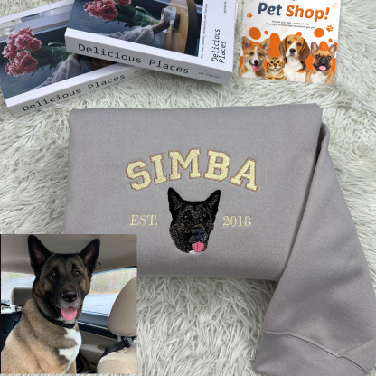 Personalized Sweatshirt with "SIMBA" Pet Portrait Embroidery