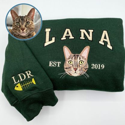Custom Embroidered Sweatshirt With Pet Portrait