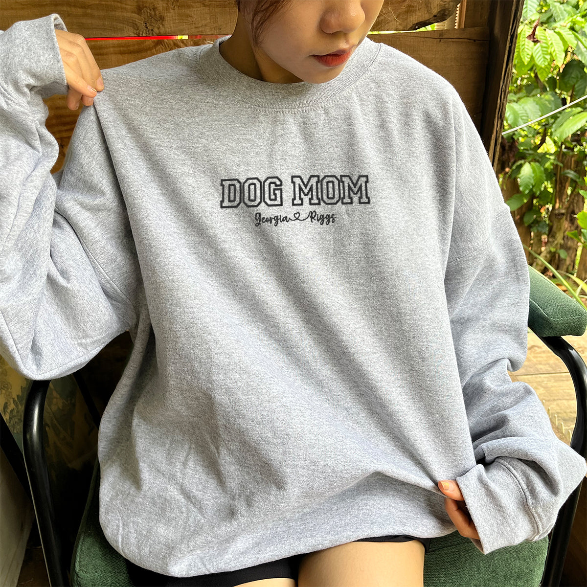 Custom Embroidered Dog Mom with Names T-Shirt
