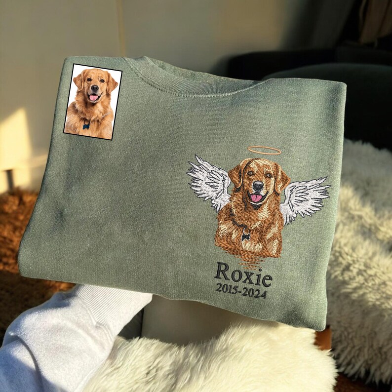 Customized Missing Dog Portrait Embroidered Memorial Sweatshirt, A Gift For Pet Lovers