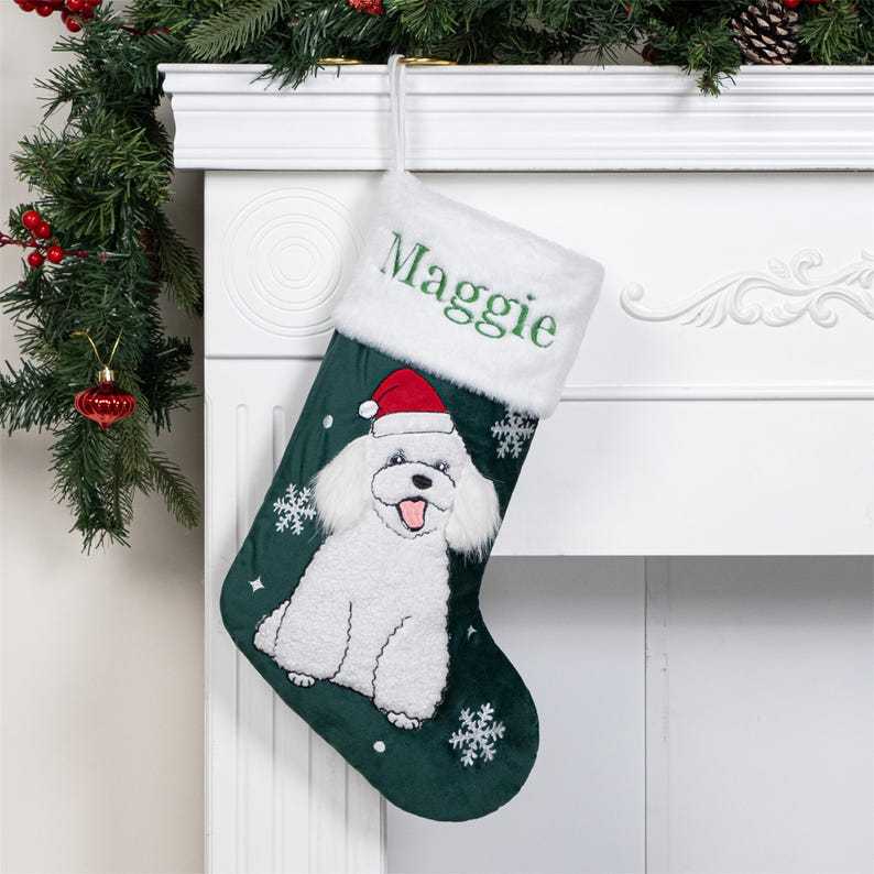 Personalized Velvet Pet Christmas Stockings with Embroidered Name – Family Holiday Decoration