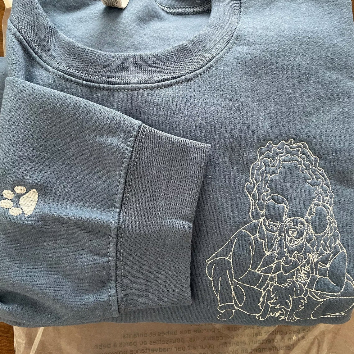 Personalized Embroidered Pet Portrait Sweatshirt for Pet Lovers