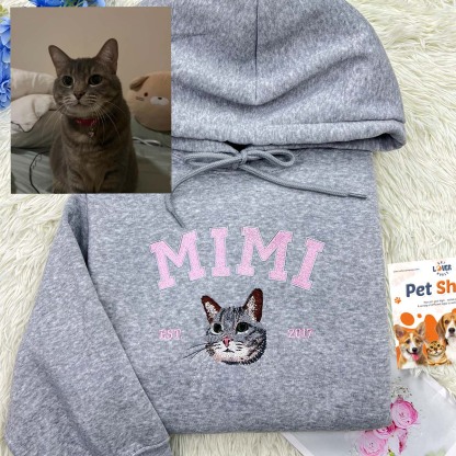 Personalized Sweatshirt with "MIMI" Pet Portrait Embroidery