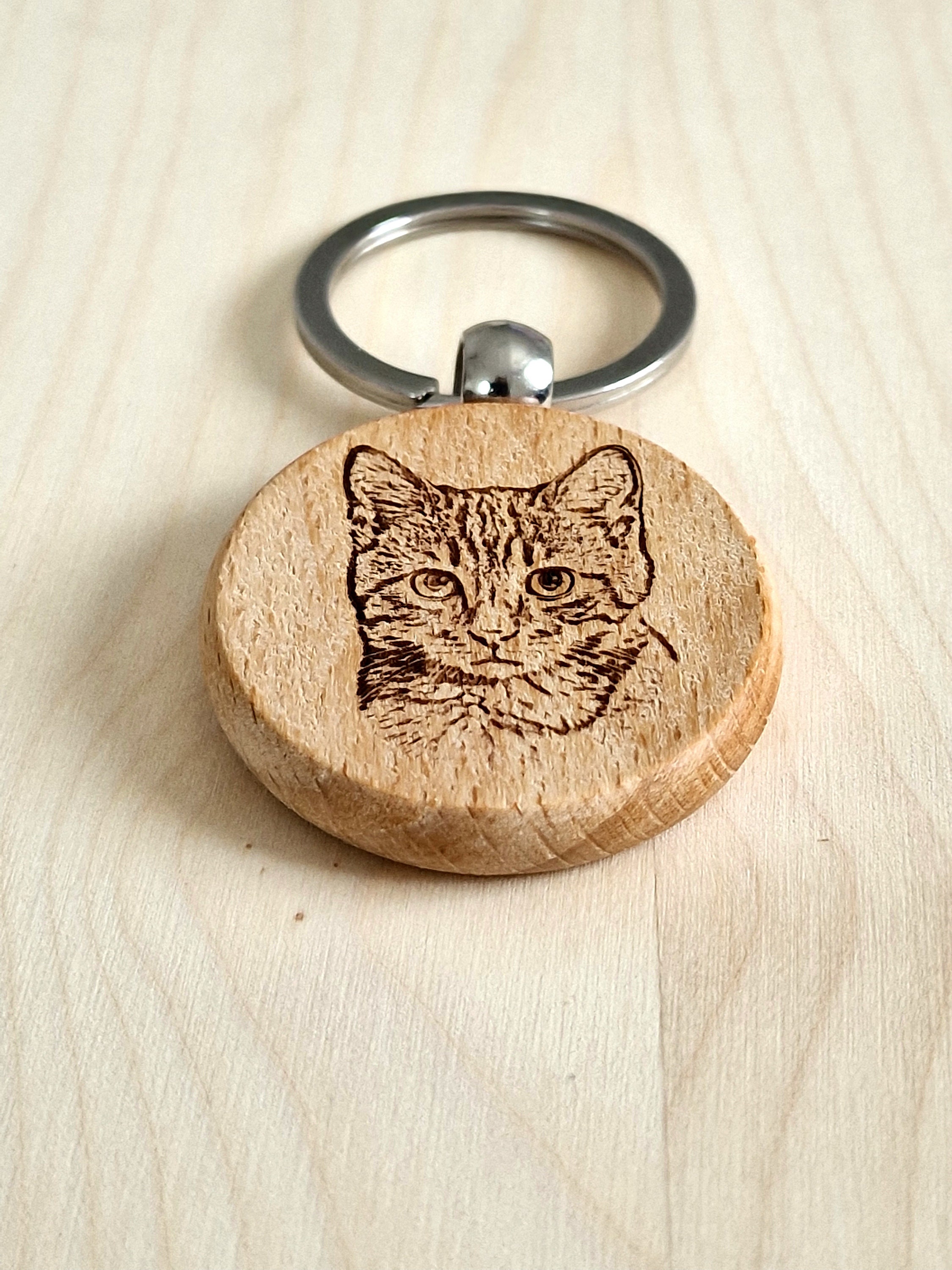 Personalised wooden keychains, personalised gifts, engraved pet keychains