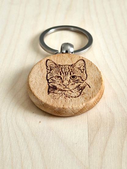Personalised wooden keychains, personalised gifts, engraved pet keychains