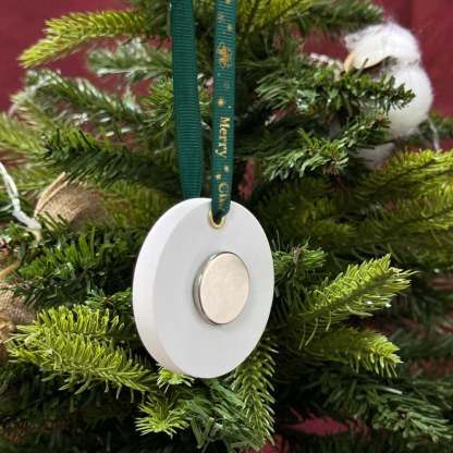 Magnetic Christmas Tree Ornament for Pet Figurine