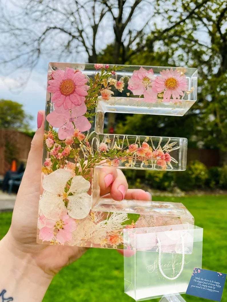 🌸Ręcznie robiona lampa nocna z żywicy kwiatowej