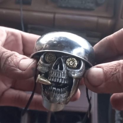 🦅💀Skull Soldier Grip - Handcrafted Gear Knob