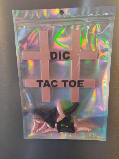 Magnetic Dic Tac Toe | A Cheeky Game for Your Fridge