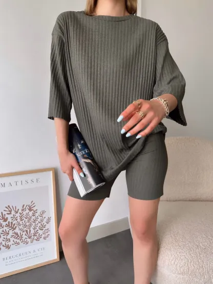 2023 Summer Hot Sale🔥 🔥 Casual Crew Neck Loose Shorts Set