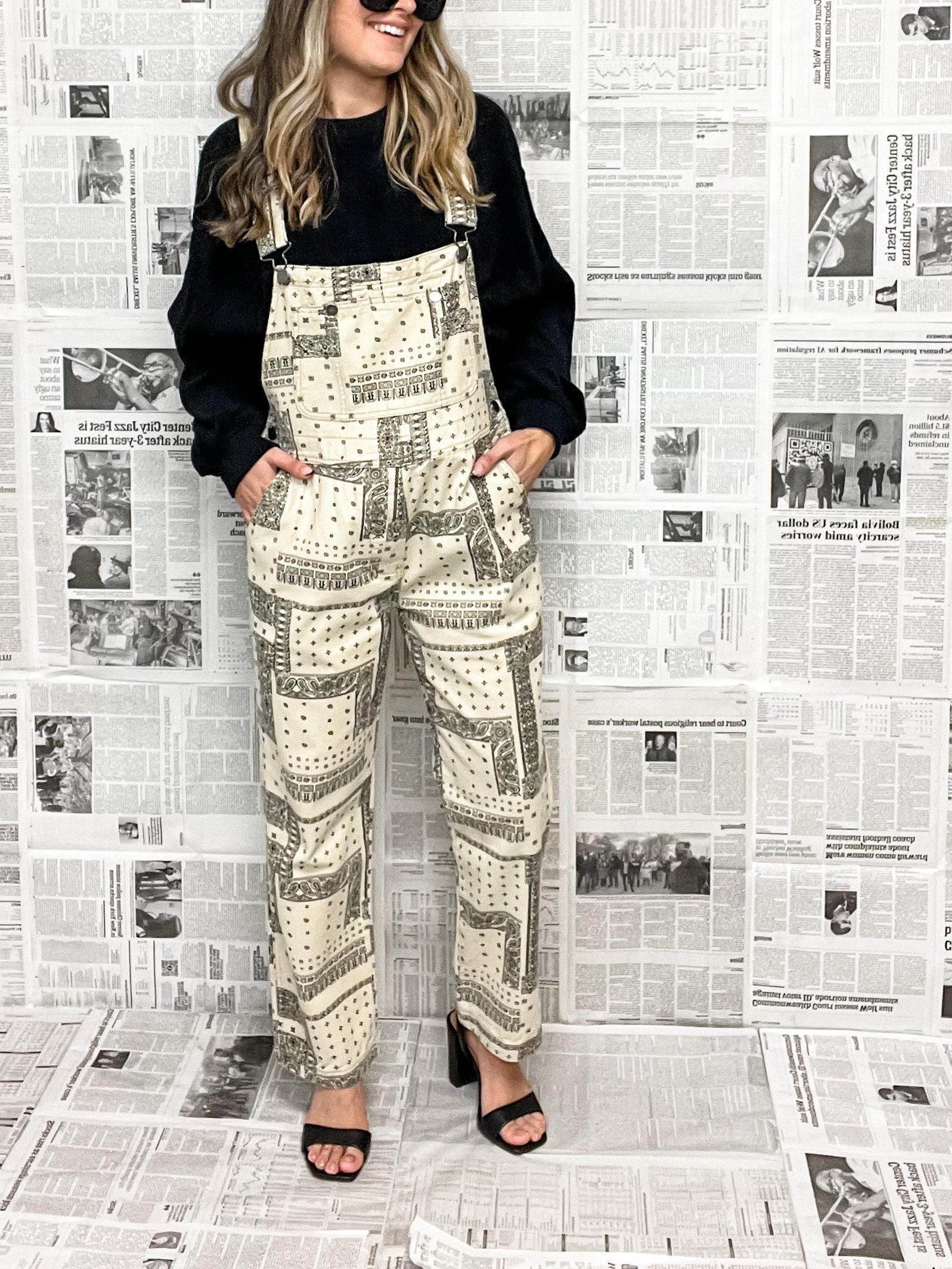 ✨Women's Newspaper Simulation Overalls(Buy 2 Free Shipping)