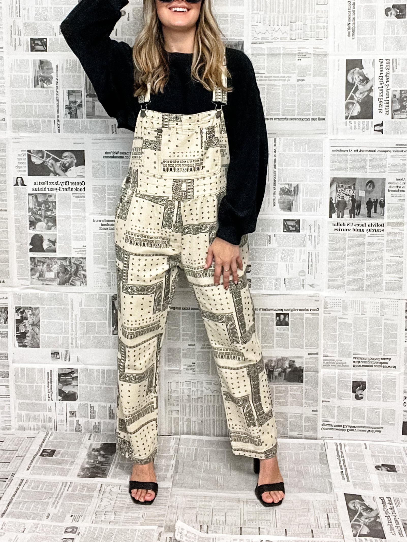 ✨Women's Newspaper Simulation Overalls(Buy 2 Free Shipping)